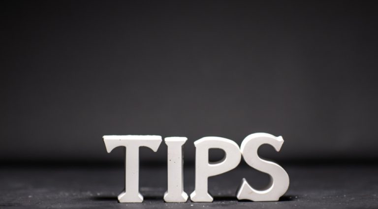 8 Tips for Improving Customer Service in a Healthcare Call Center